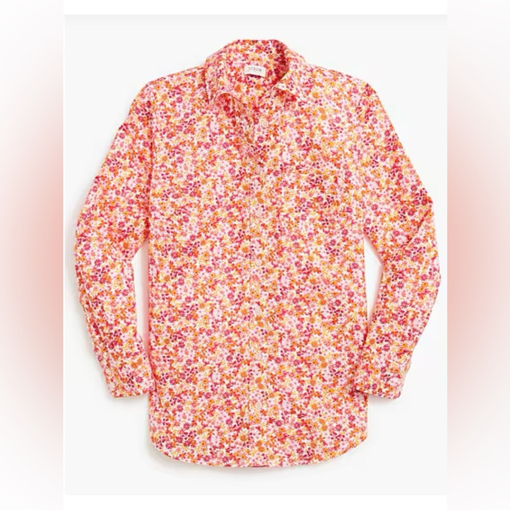 NEW, no tags 
J Crew Lightweight cotton shirt in signature fit
Size Medium